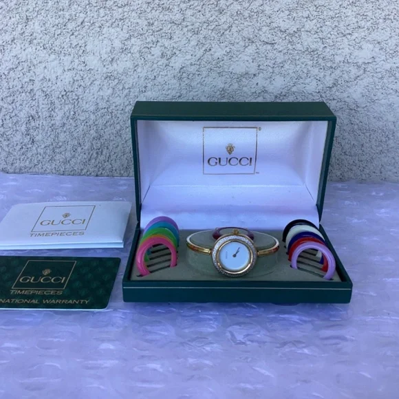 Vintage Gucci 11/12 Interchangeable Bezel Watch Used Preowned Condition - Picture 2 of 8